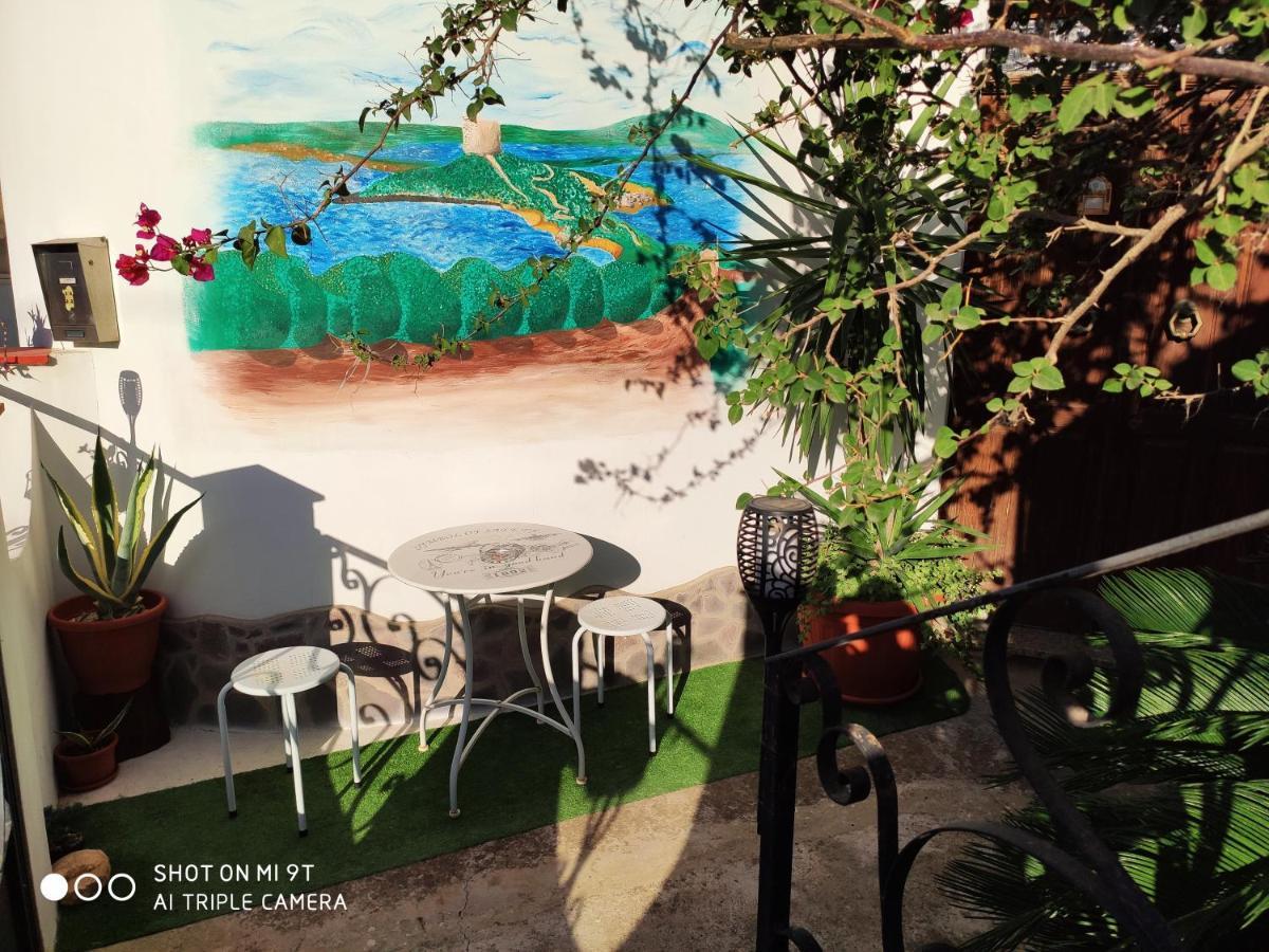 Apartment Via Montenegro Ghilarza エクステリア 写真