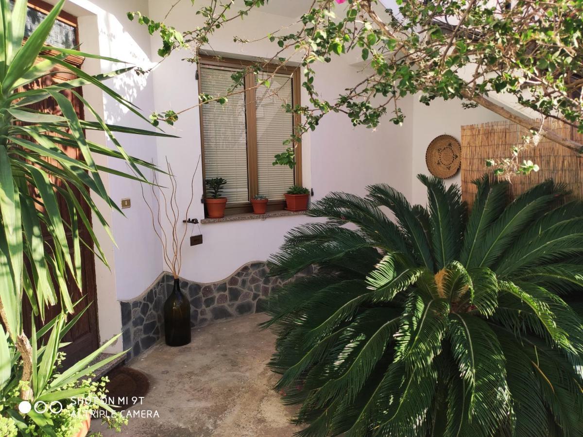 Apartment Via Montenegro Ghilarza エクステリア 写真