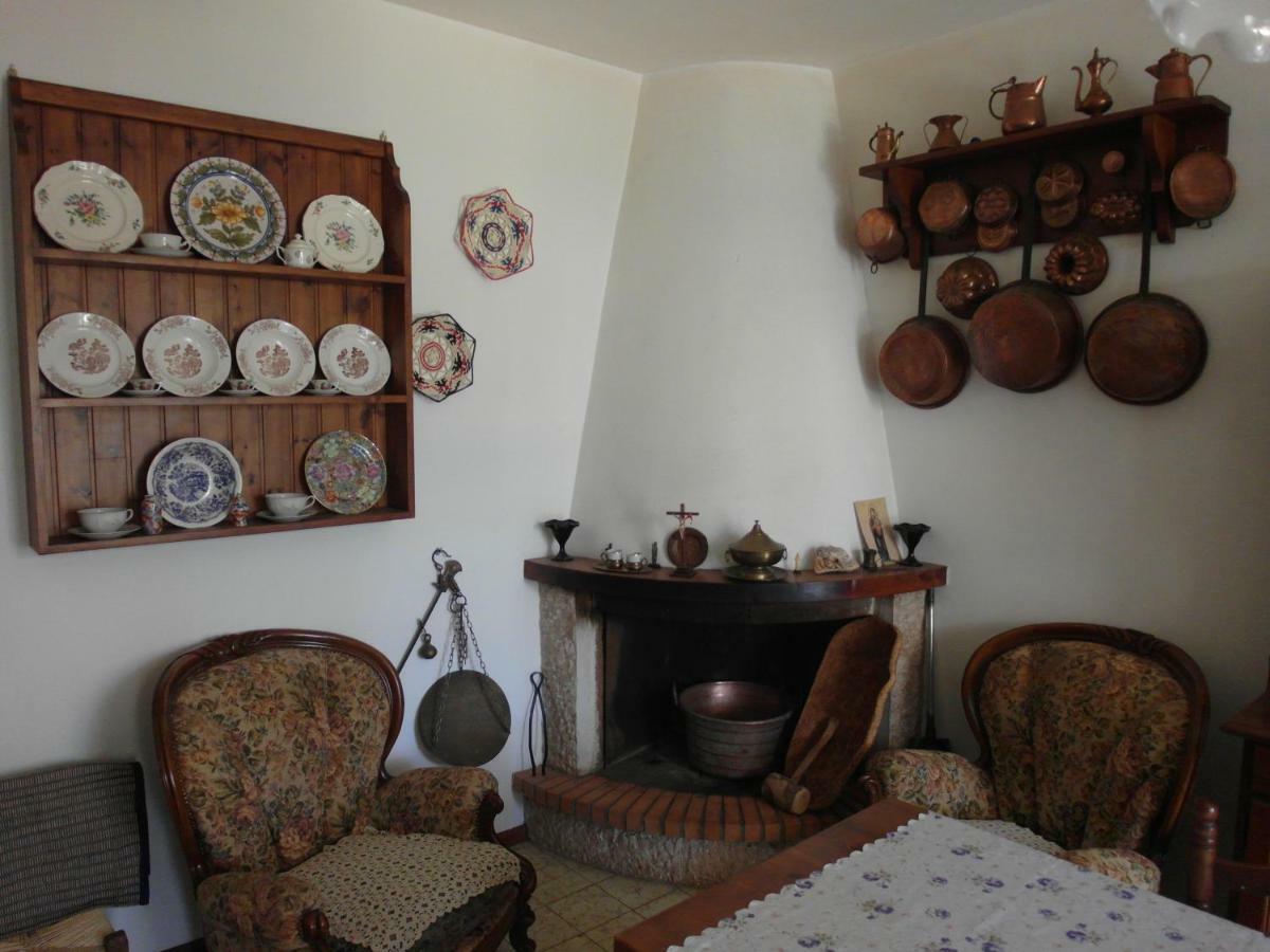 Apartment Via Montenegro Ghilarza エクステリア 写真